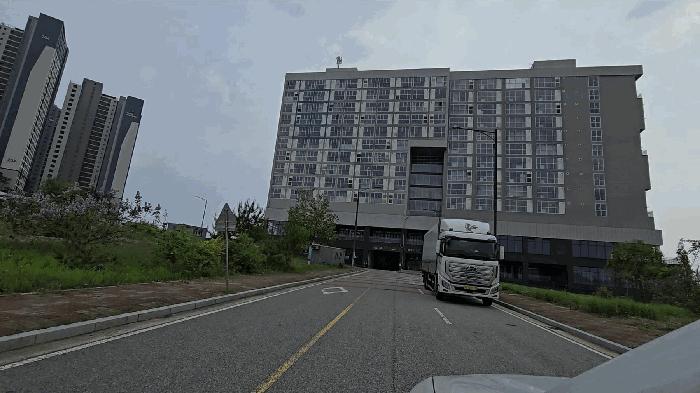 2025타경30517 법원경매 사진4 | 충북 충주시 근린상가 경매