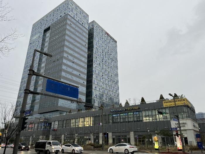 경기도 화성시 동탄기흥로 614 1층108호 (영천동,더퍼스트타워투) 법원경매 물건 대표사진