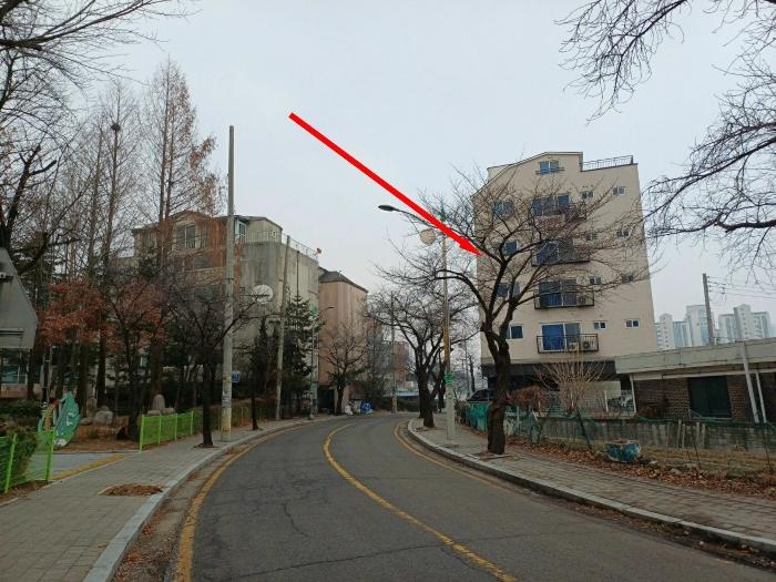 경기도 용인시 기흥구 상미로 78, 4층402호 (신갈동,현대빌라) · 지번주소: 경기도 용인시 기흥구 신갈동 388-680 법원경매 물건 대표사진