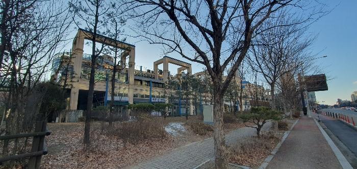 법원경매 2024타경87996 사진3 | 고양시 일산서구 주엽로 근린상가 경매