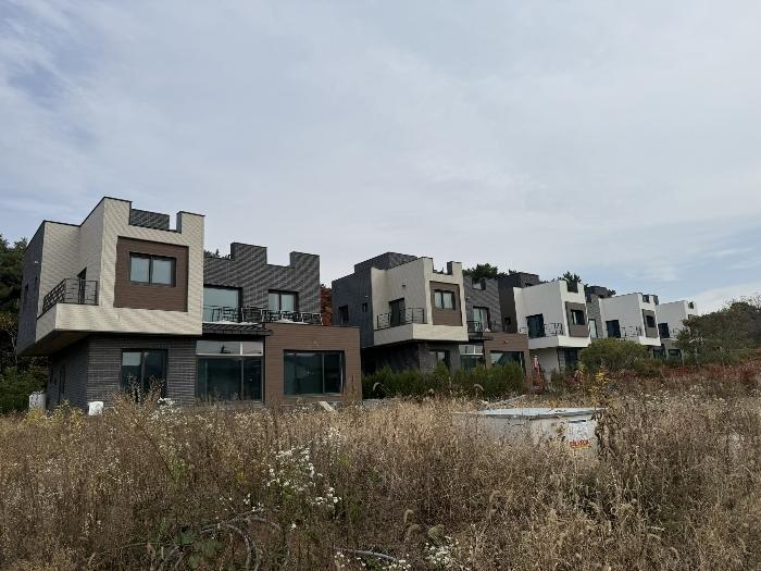 충청남도 서산시 해미면 동암리 185-1 주건축물제3동(제103동) 법원경매 물건 대표사진