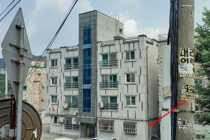 경기도 남양주시 화도읍 묵현로76번길 2, 1층101호 (로얄캐슬 비) · 지번주소: 경기도 남양주시 화도읍 묵현리 217-4 법원경매 물건 대표사진