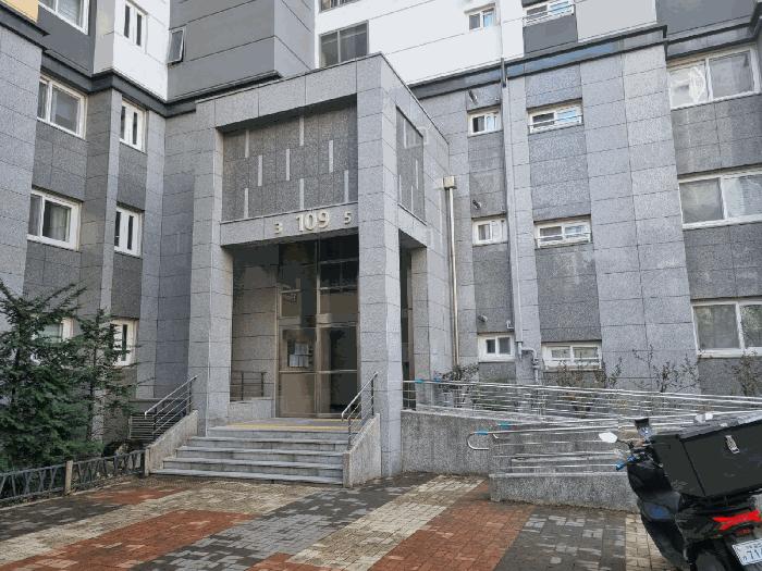 2025타경10891 법원경매 사진2 | 경북 김천시 아파트 경매