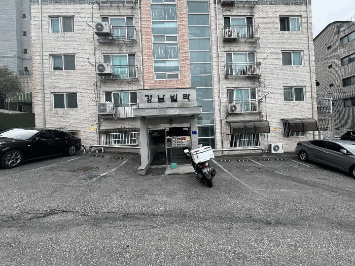법원경매 2025타경52278 사진2 | 광주시 신현동 300-4 다세대주택 경매