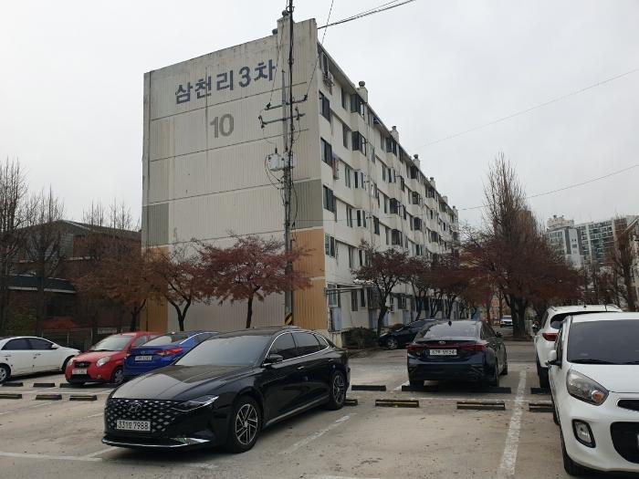 인천광역시 계양구 주부토로 470, 10동 6층605호 (작전동,삼천리아파트) · 지번주소: 인천광역시 계양구 작전동 34-5 법원경매 물건 대표사진