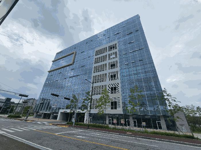 경기도 포천시 군내면 용정리 479-1 포천웰플렉스용정산단 4층 423호 법원경매 물건 대표사진
