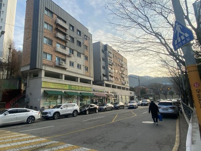 법원경매 2024타경110440 사진2 | 안양시 만안구 삼봉로 다세대주택 경매