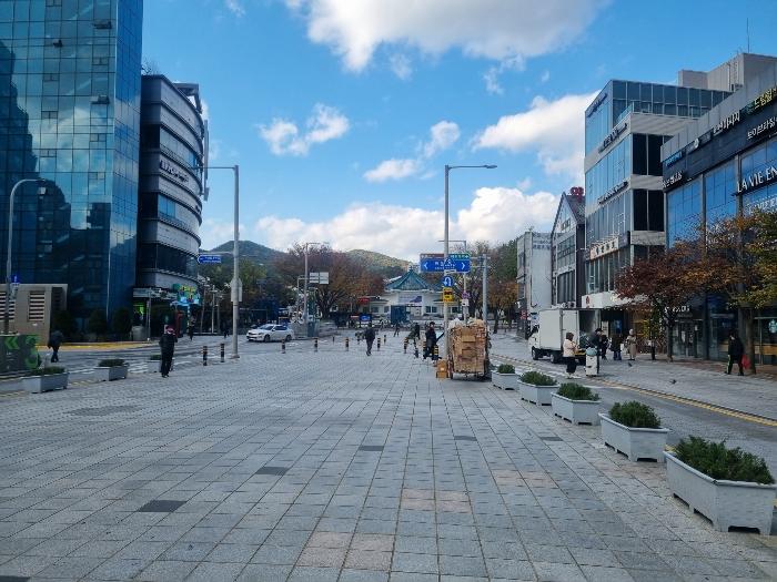 법원경매 2024타경6606 사진2 | 부산 해운대구 구남로 근린상가 경매