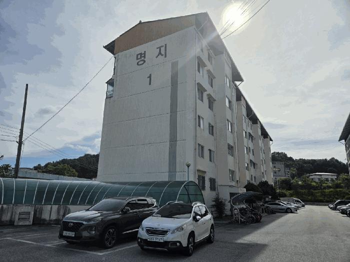 전북특별자치도 남원시 왕정동 231-2 명지2단지아파트 1동 6층 609호 법원경매 물건 대표사진