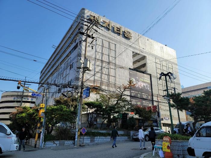 서울특별시 용산구 청파로 113-12, 비동 2층235호 (한강로2가,전자타운) · 지번주소: 서울특별시 용산구 한강로2가 15-37 법원경매 물건 대표사진