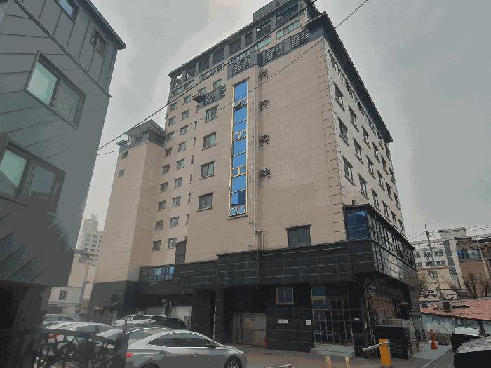 서울특별시 동대문구 회기로 163, 9층902호 · 지번주소: 서울특별시 동대문구 회기동 57-11 법원경매 물건 대표사진