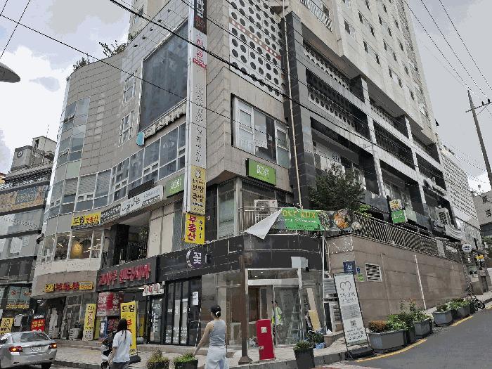 서울특별시 성북구 동선동1가 121-6 코아루센타시아 제지하2층 제비206호 법원경매 물건 대표사진