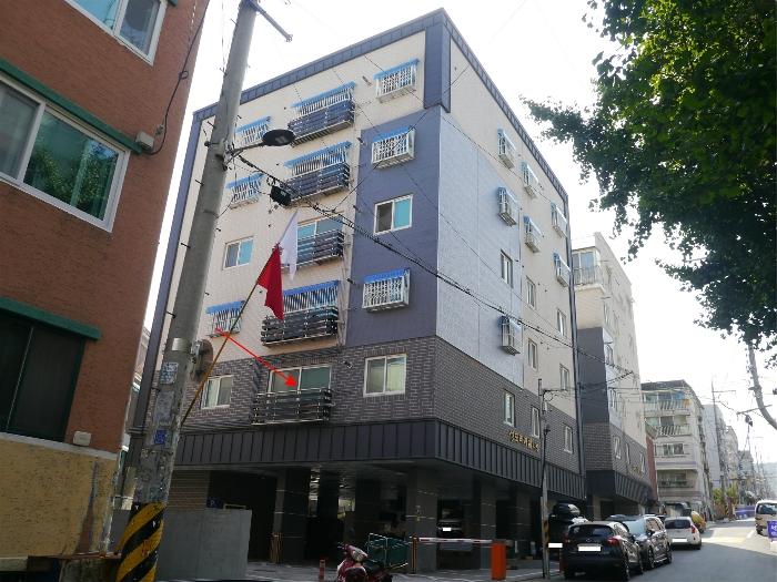 경기도 부천시 소사구 경인로182번길 47 나동 2층 203호 (심곡본동, 성도리치빌) 법원경매 물건 대표사진