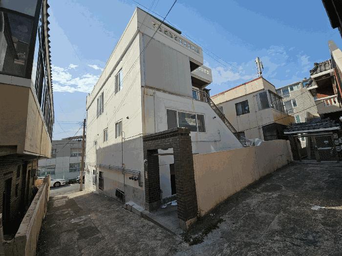 법원경매 2025타경101333 사진5 | 부산 북구 구포동 1232-4 주택건물 경매