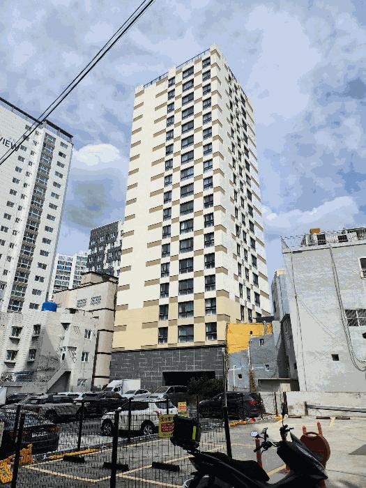 부산광역시 사상구 괘법동 523-10 일루스타 4층401호 법원경매 물건 대표사진