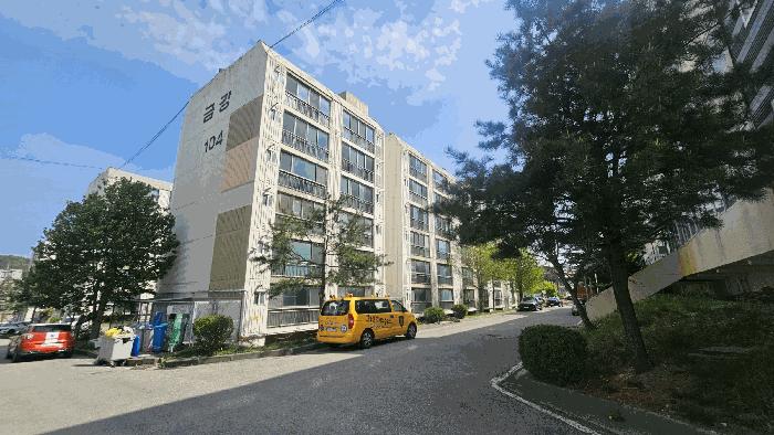 2025타경10111 법원경매 사진2 | 충북 영동군 아파트 경매
