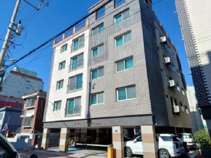 경기도 부천시 원미구 부천로122번길 31, 102동 3층 302호 (원미동,서해그랑빌) · 지번주소: 경기도 부천시 원미구 원미동 89-6 법원경매 물건 대표사진