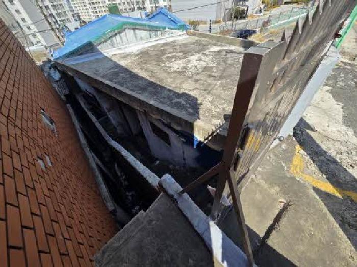 법원경매 2025타경623 사진19 | 부산 영도구 봉래동4가 343 영도센트럴에일린의뜰 근린상가 경매