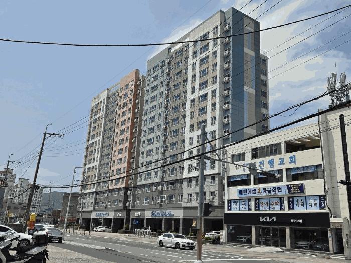 경상남도 창원시 의창구 동읍 용잠리 230-19 창원2차비룡벨로스텔라 9층903호 법원경매 물건 대표사진