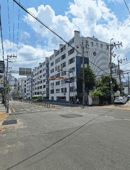2025타경21748 법원경매 사진2 | 부산 동래구 아파트 경매