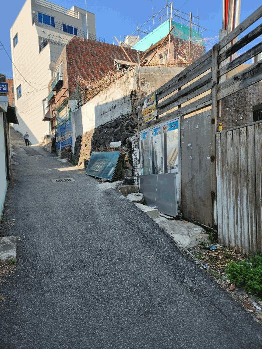 부산광역시 서구 남부민동 26-11 법원경매 물건 대표사진
