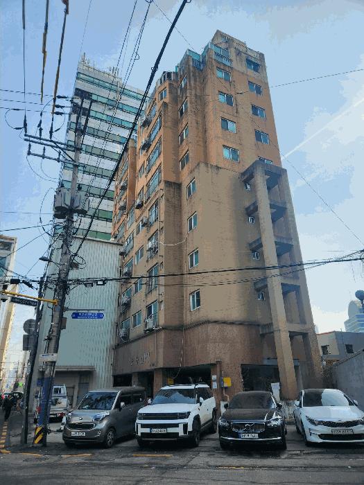 인천광역시 부평구 부평동 378-9 남송아파트 4층401호 법원경매 물건 대표사진