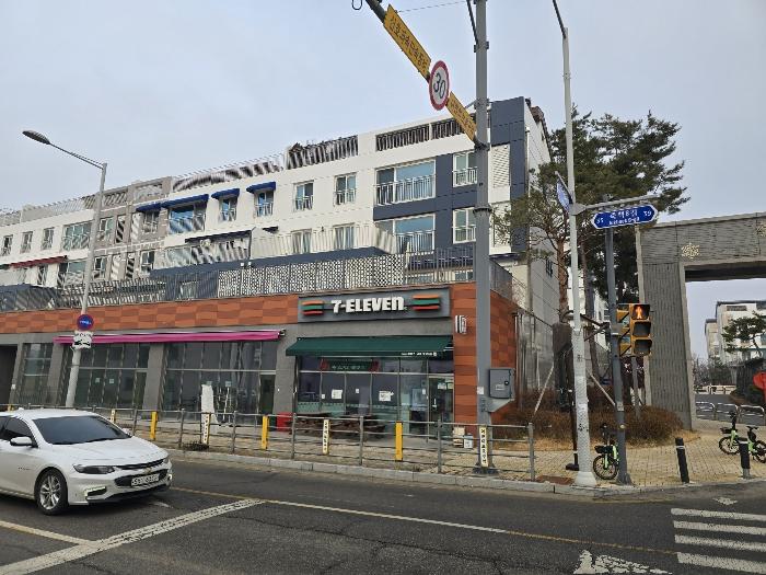 법원경매 2025타경40422 사진3 | 평택시 죽백8길 근린상가 경매