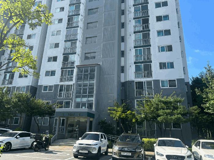 충청남도 천안시 서북구 백석동 915 주공그린빌 104동 2층205호 법원경매 물건 대표사진