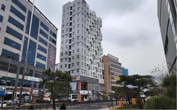 경기도 용인시 기흥구 동백중앙로 219, 1층105호 (중동,용인동백역현성더테라스) · 지번주소: 경기도 용인시 기흥구 중동 846-2 법원경매 물건 대표사진