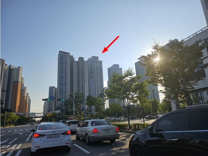 인천광역시 연수구 송도문화로28번길 28, 105동 39층3901호 (송도동,글로벌캠퍼스푸르지오) · 지번주소: 인천광역시 연수구 송도동 190-2 법원경매 물건 대표사진