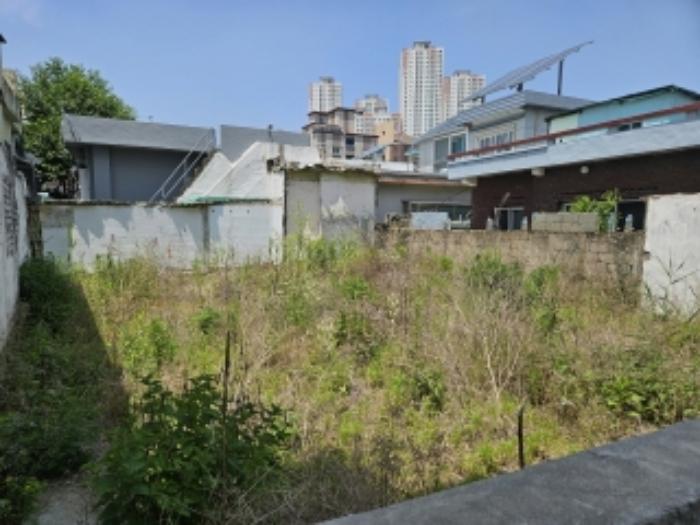 법원경매 2024타경56049 사진10 | 부산 연제구 연산동 665-5 우림빌라 (월드컵대로32번길 23-1) 다세대주택 경매