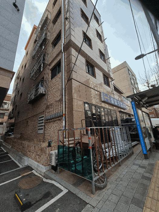법원경매 2025타경8555 사진4 | 서울 금천구 독산동 890-8 현부스카이 다세대주택 경매