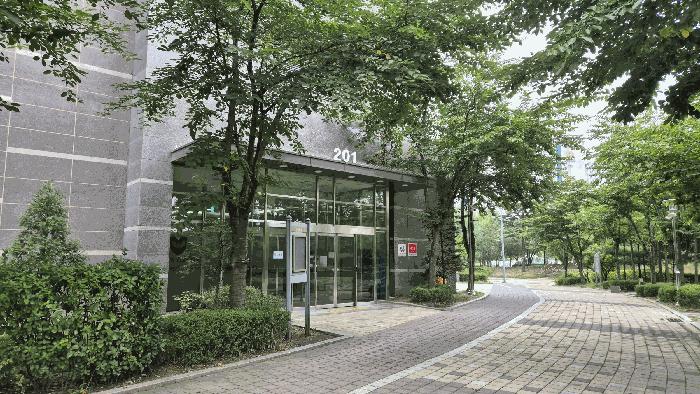 인천광역시 연수구 송도동 149 롯데캐슬캠퍼스타운 201동 13층1320호 법원경매 물건 대표사진