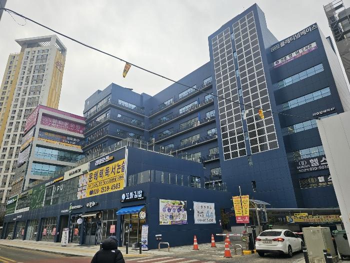 법원경매 2025타경50994 사진2 | 수원시 영통구 덕영대로 근린상가 경매