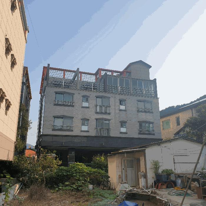 2025타경589 법원경매 사진2 | 경남 거제시 다가구주택 경매