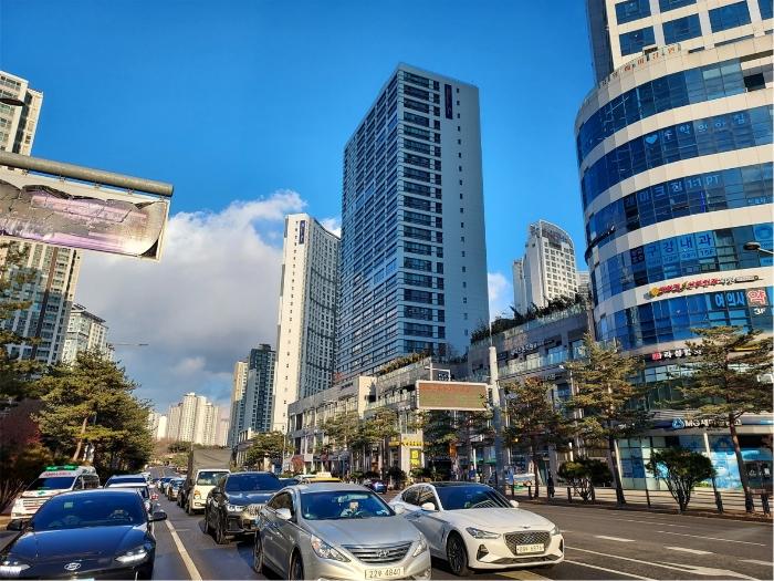 경기도 수원시 영통구 광교중앙로 170, 13층에이동1311호 (하동,광교효성해링턴타워) · 지번주소: 경기도 수원시 영통구 하동 1016 법원경매 물건 대표사진
