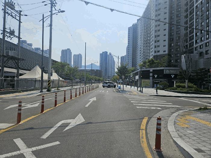 경상북도 경산시 중산동 693 중산하늘채더퍼스트 502(근린생활시설-2)동 지1층33호 법원경매 물건 대표사진