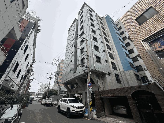 제주특별자치도 서귀포시 서귀동 307-10 수앤수 5층504호 법원경매 물건 대표사진