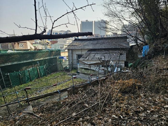 2025타경40 법원경매 사진2 | 창원 진해구 주택건물 경매