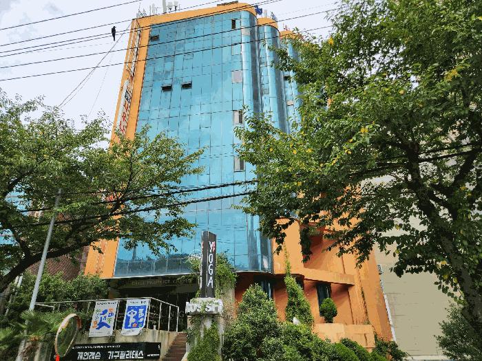 경상남도 거제시 옥포동 546-15 성평리빙타운 3층307호 법원경매 물건 대표사진