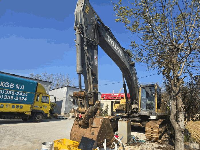 2025타경10385 법원경매 사진2 | 밀양 부북면 중장비 경매