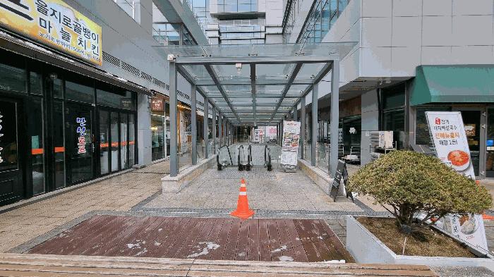 법원경매 2025타경13539 사진3 | 서울 강서구 마곡동 771-3 보타닉파크타워3 제지1층 근린상가 경매