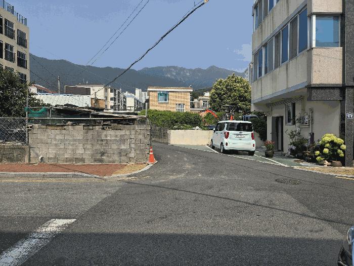 2025타경11706 법원경매 사진3 | 창원 진해구 대지 경매