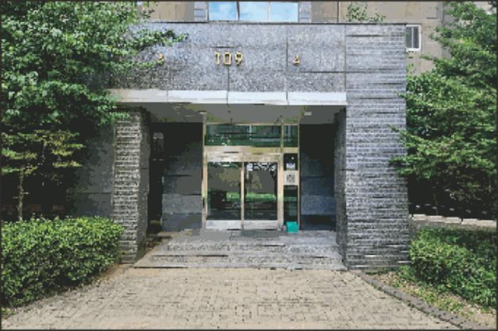 충청남도 아산시 풍기동 440 동일하이빌아파트 109동 20층2003호 법원경매 물건 대표사진