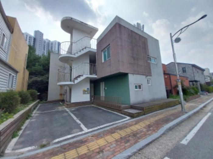 법원경매 2024타경90780 사진8 | 오산시 금암동 542-4 다가구주택 경매