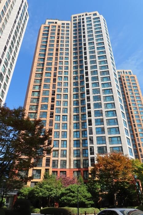 경기도 용인시 수지구 동천로113번길 10, 1202동 7층701호 (동천동,한빛마을래미안이스트팰리스2단지) · 지번주소: 경기도 용인시 수지구 동천동 938 법원경매 물건 대표사진