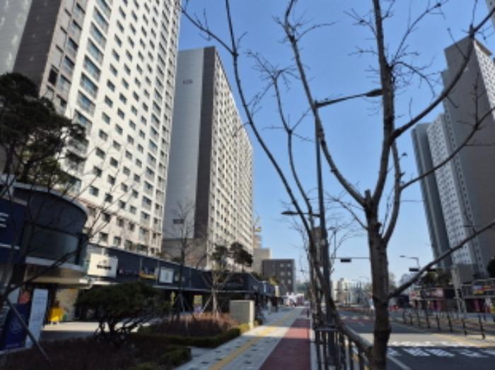 법원경매 2022타경114577 사진3 | 대전 유성구 상대복용로29번길 아파트 경매