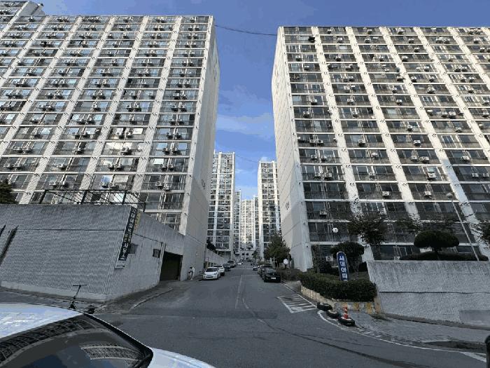 2025타경52196 법원경매 사진2 | 전남 순천시 아파트 경매