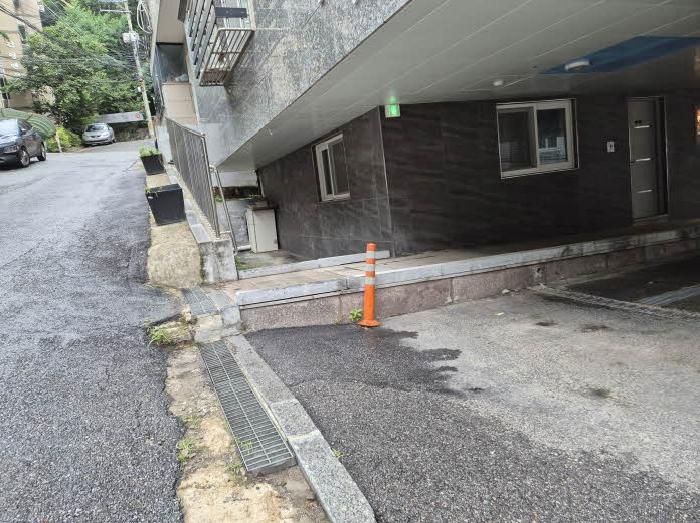 법원경매 2025타경51629 사진7 | 서울 은평구 녹번동 35-132 대지 경매