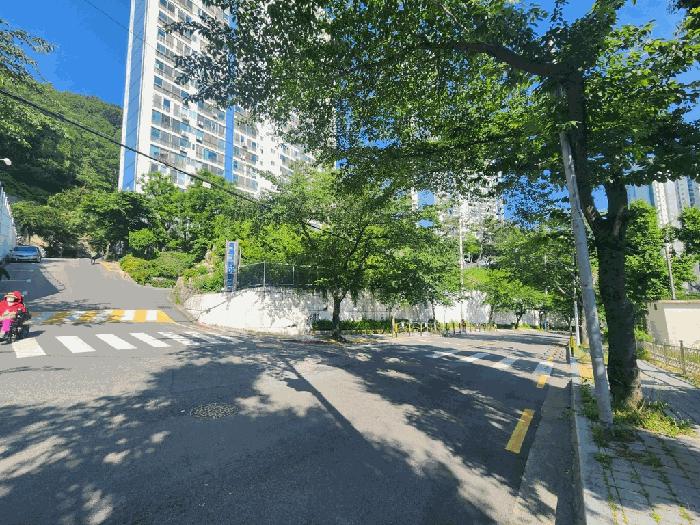 부산광역시 사하구 다대동 94-2 국제그린아파트 3동 14층1406호 법원경매 물건 대표사진